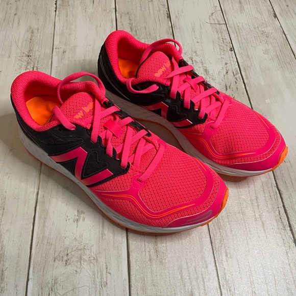 new balance women's veniz v1 running shoe